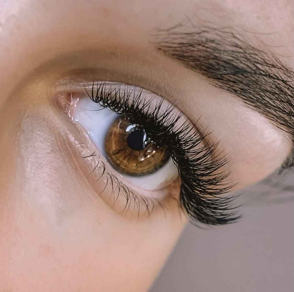 Mix/American volume Extension Βλεφαρίδων